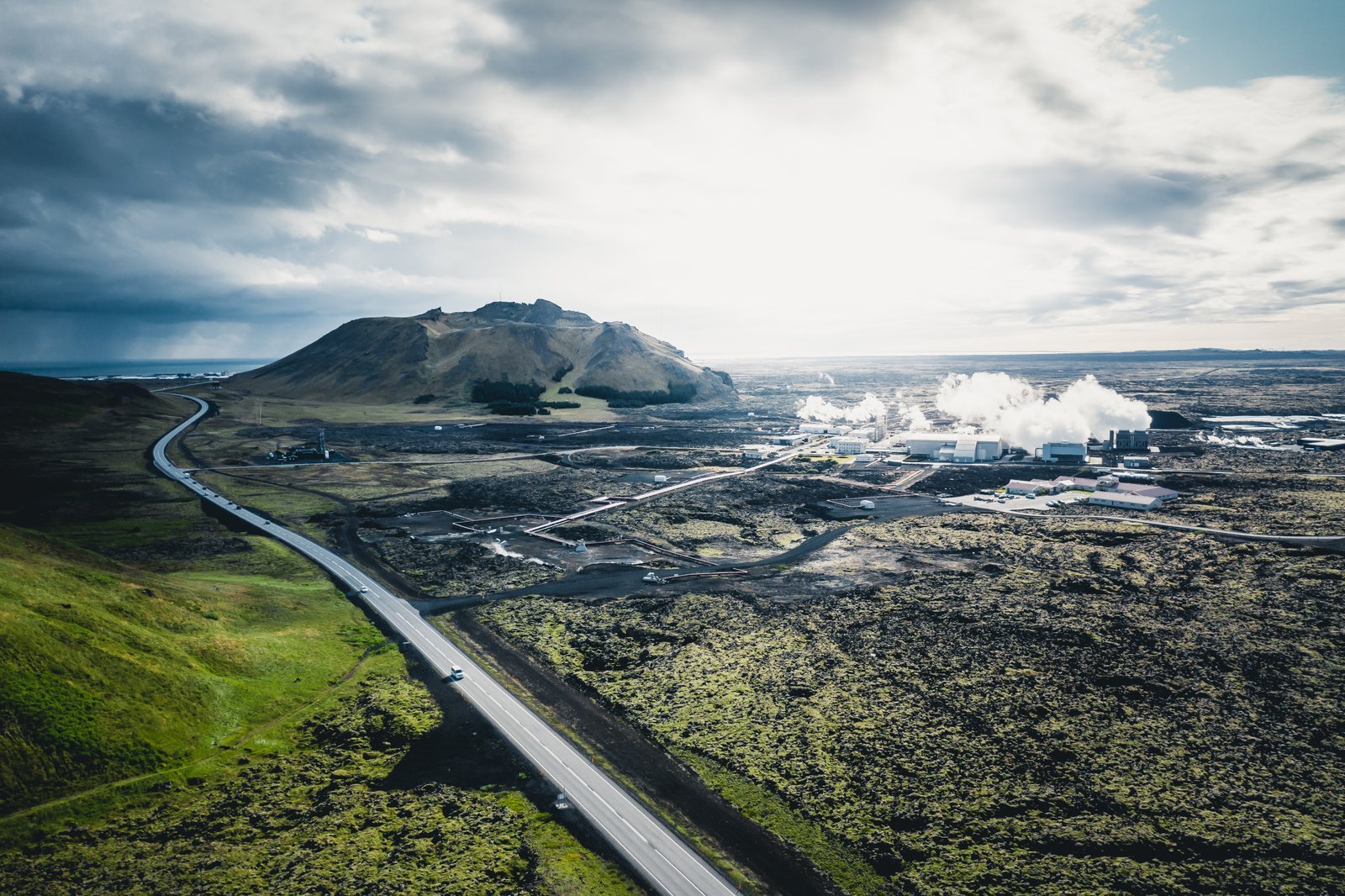 Road no. 43 Grindav kurvegur has been closed Visit Reykjanes